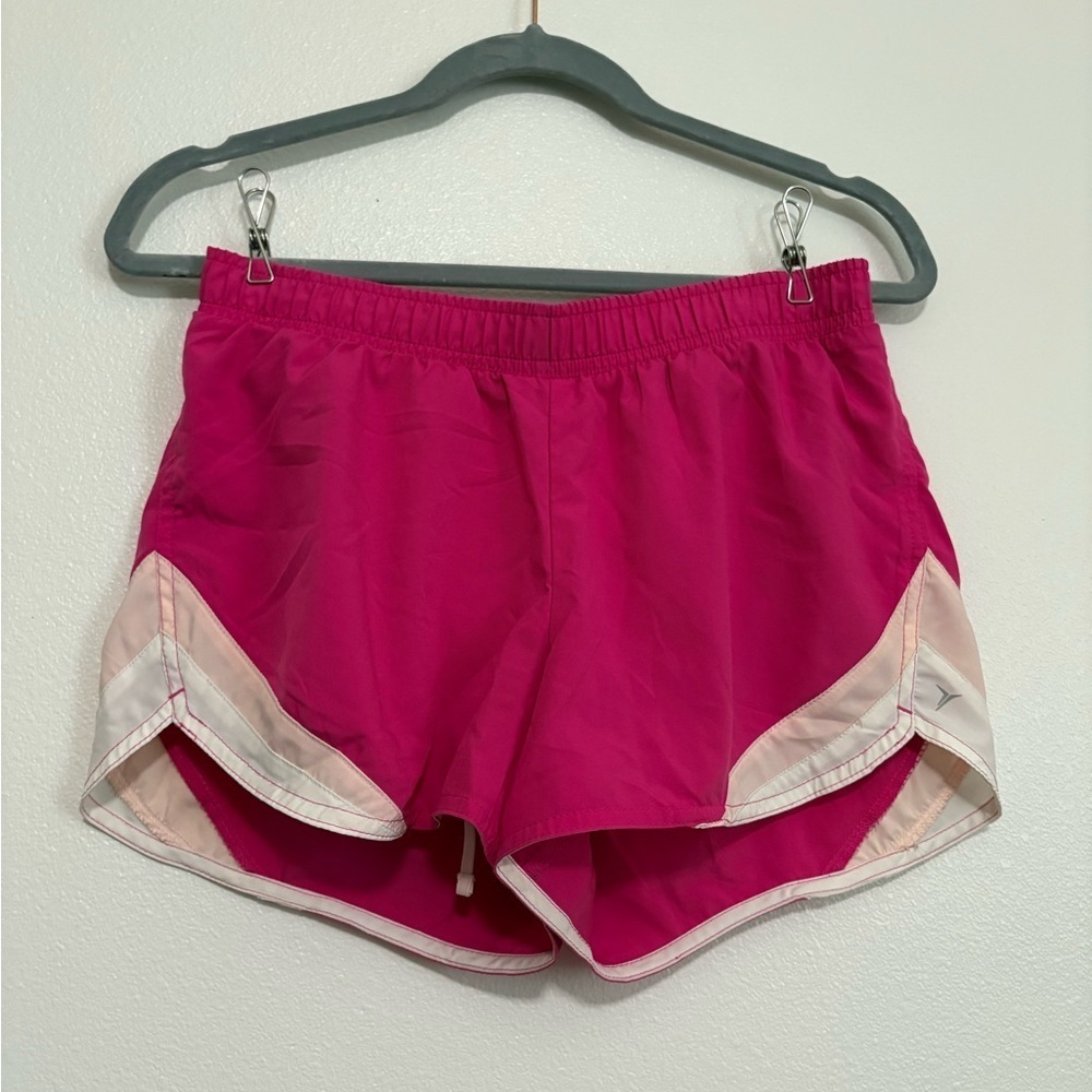 Women’s Old Navy activewear running shorts in size small pink